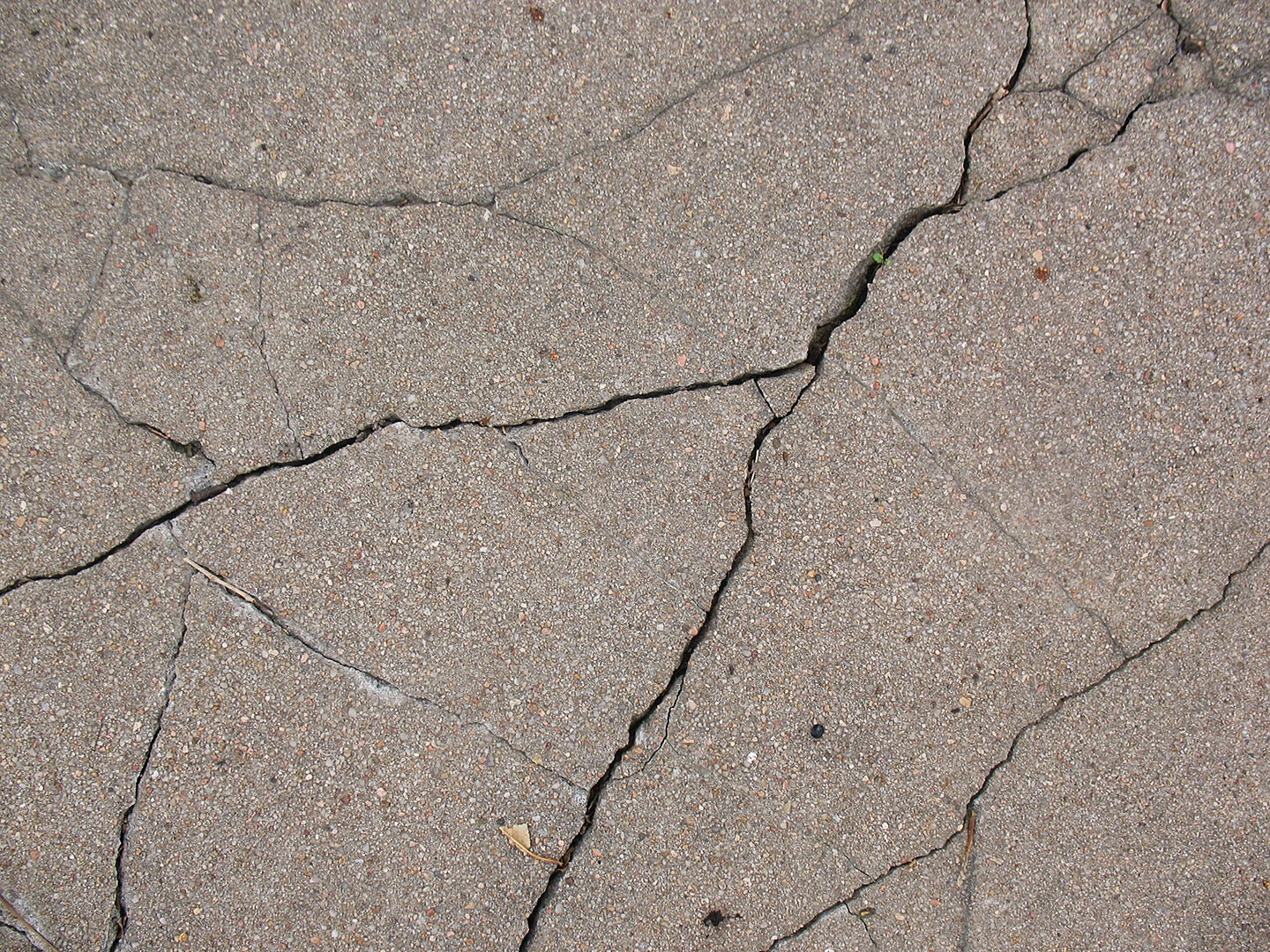 7 Tips To Patch Up Cracks In Concrete In Coronado